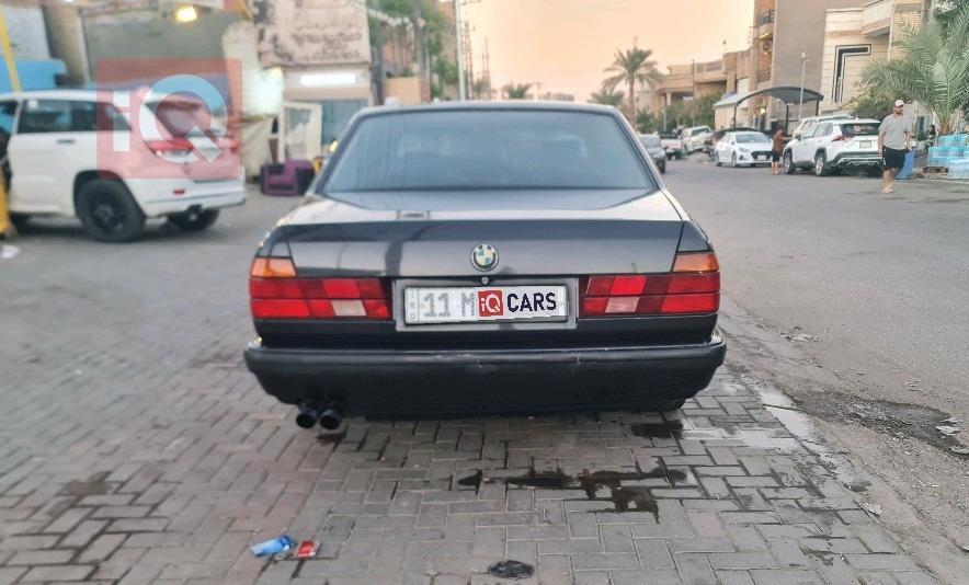 بي ام دبليو الفئة 7